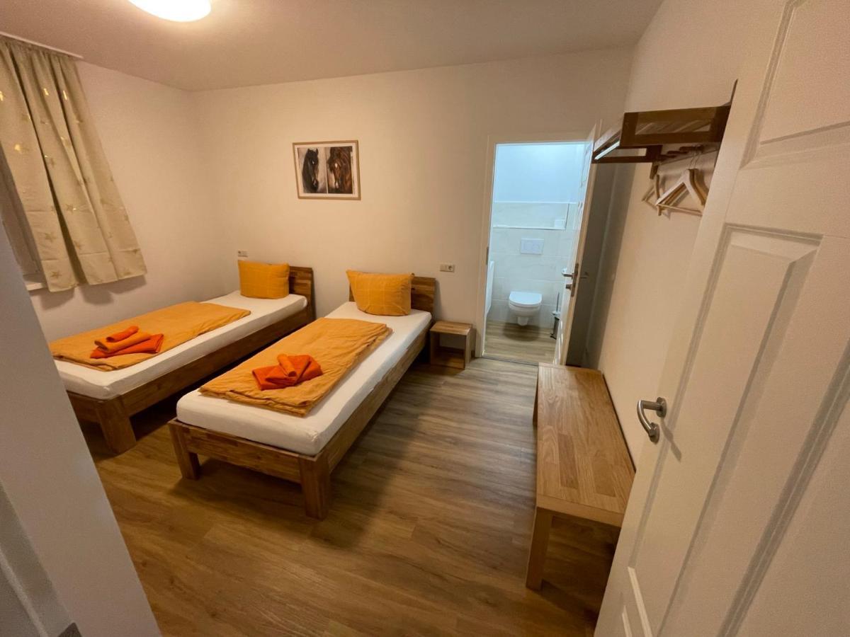Apartment-Haus Landeskrone Drezda Kültér fotó