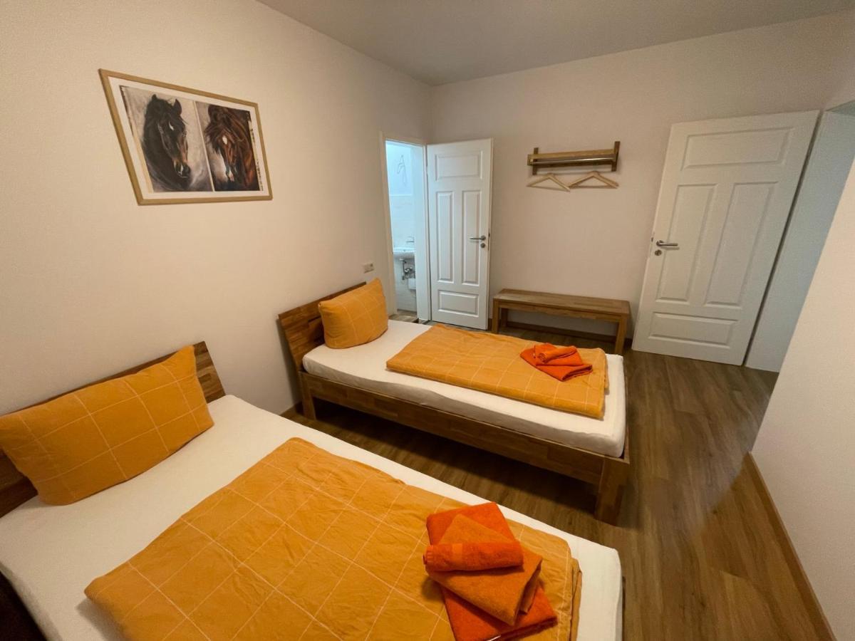 Apartment-Haus Landeskrone Drezda Kültér fotó