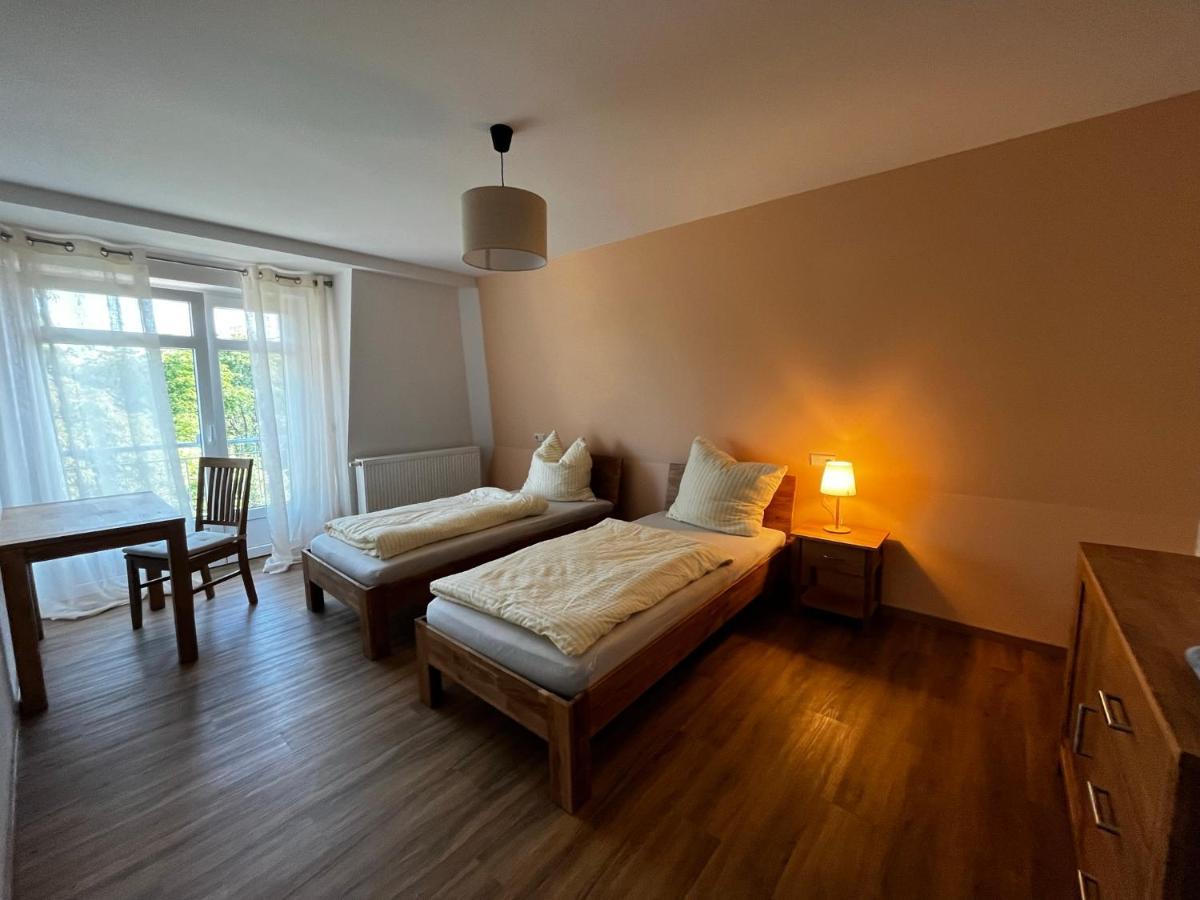 Apartment-Haus Landeskrone Drezda Kültér fotó